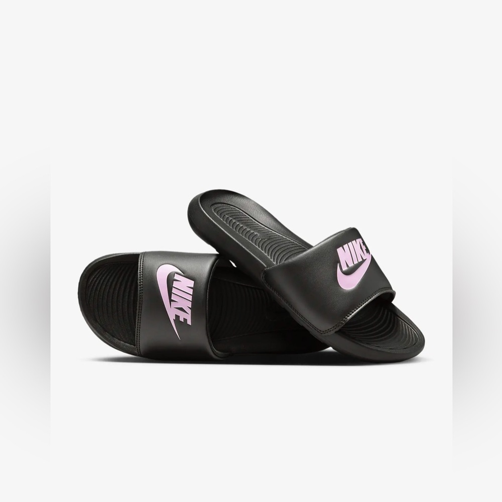 Nike slides
